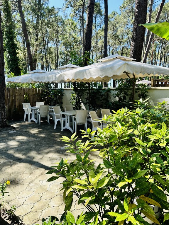 Уреки: Karakum Mini-Hotel	