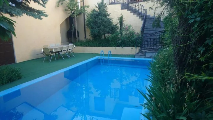 Ереван: Large 5 Bedroom Luxury Villa