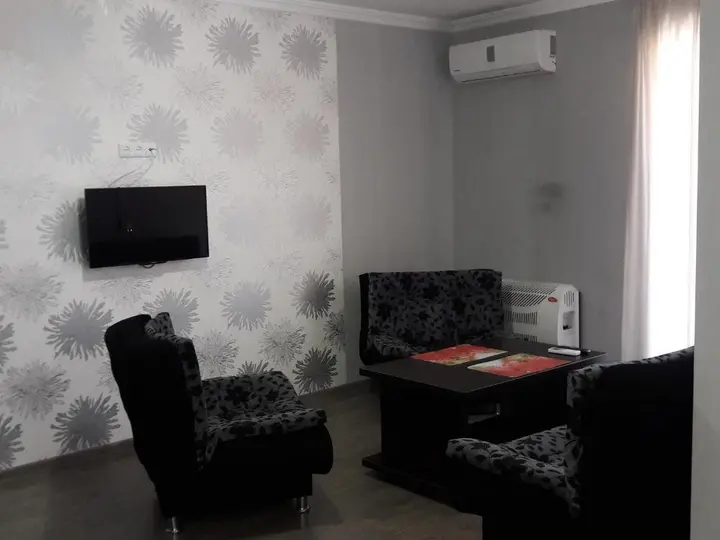 Батуми: Lia Apartment1