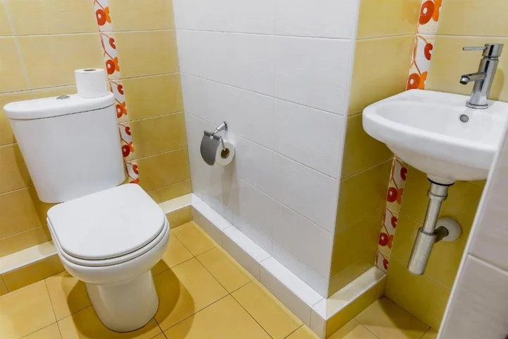 Ереван: 3 Bedroom Apartment near Republic Square