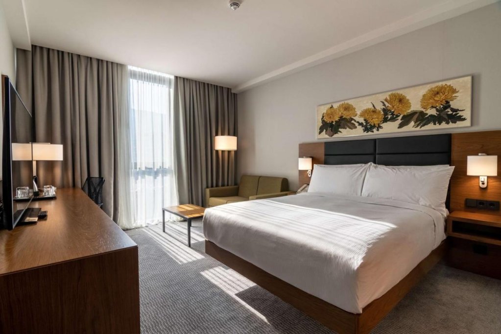 Тбилиси: Отель Hilton Garden Inn Tbilisi Chavchavadze