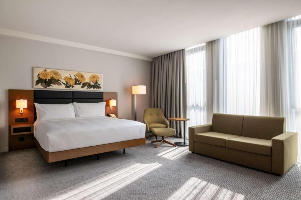 Тбилиси: Отель Hilton Garden Inn Tbilisi Chavchavadze