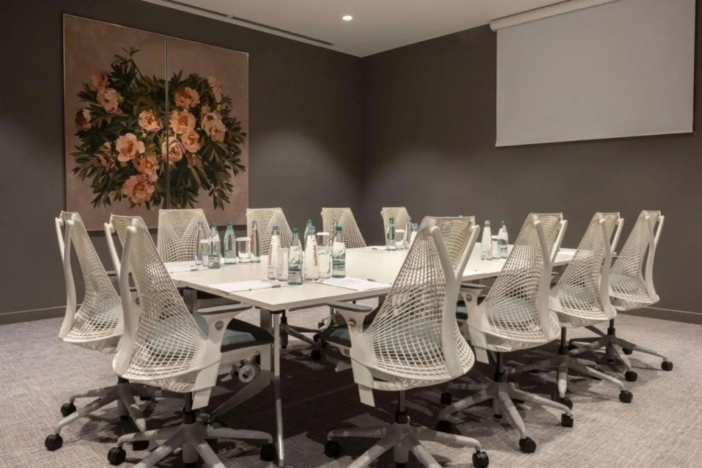 Тбилиси: Отель Hilton Garden Inn Tbilisi Chavchavadze