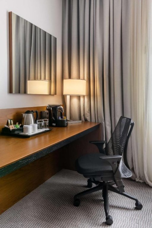 Тбилиси: Отель Hilton Garden Inn Tbilisi Chavchavadze