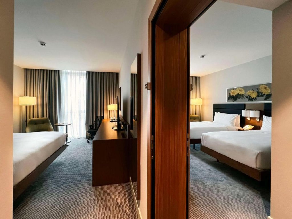 Тбилиси: Отель Hilton Garden Inn Tbilisi Chavchavadze