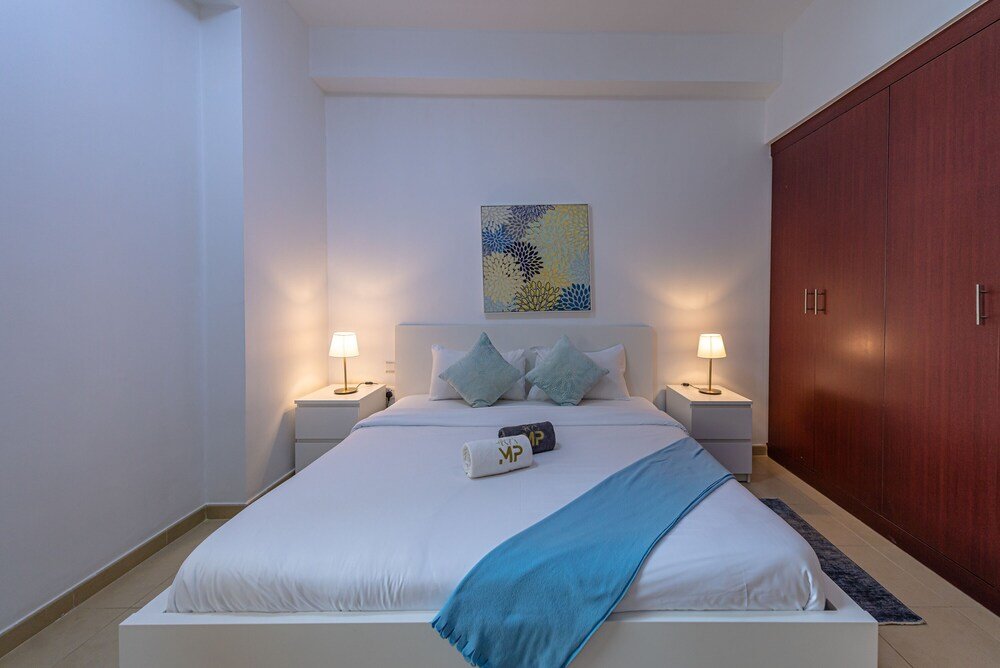 Дубай: Marco Polo - Charming & Spacious 2BR Apt with Dubai Eye Views