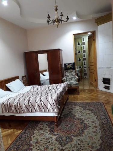 Боржоми: Old House Rustaveli