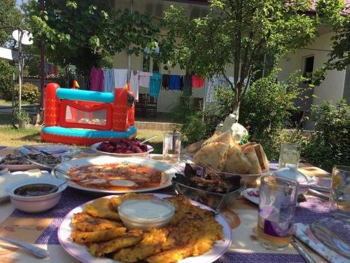 Телави: Guest House Melissa
