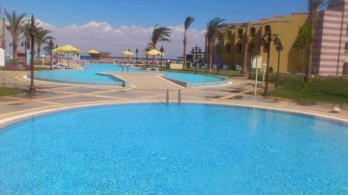 Айн-Сохна: Porto south beach vacation club chalet No.307205