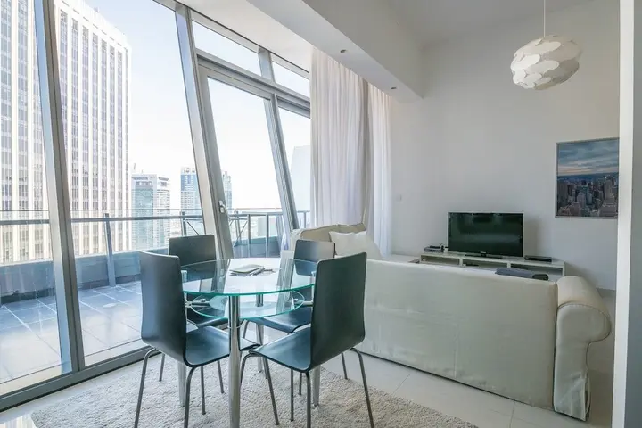 Дубай: Studio Apartment - Silverene Tower B - MSG 8766
