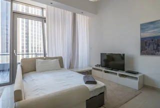 Дубай: Studio Apartment - Silverene Tower B - MSG 8766