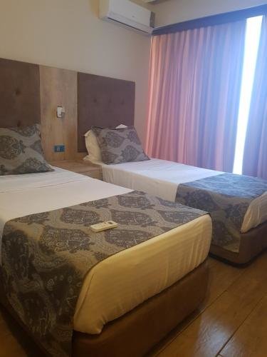 Батуми: ASHTAL beach HOTEL 17\09