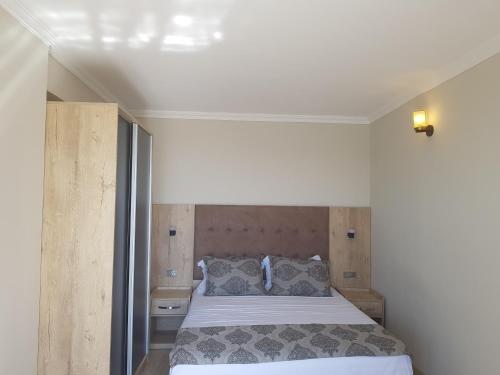 Батуми: ASHTAL beach HOTEL 17\01