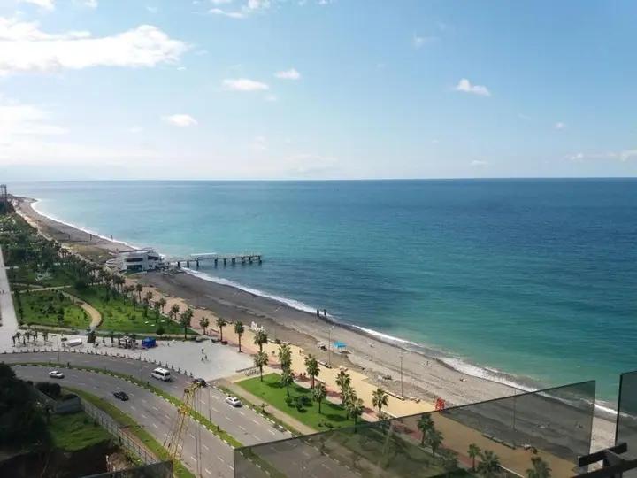 Батуми: ASHTAL beach HOTEL 17\04