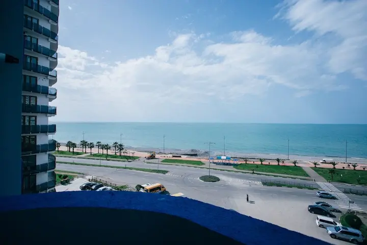 Батуми: ASHTAL beach HOTEL 17\04