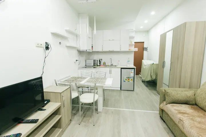 Батуми: ASHTAL beach HOTEL 17\04