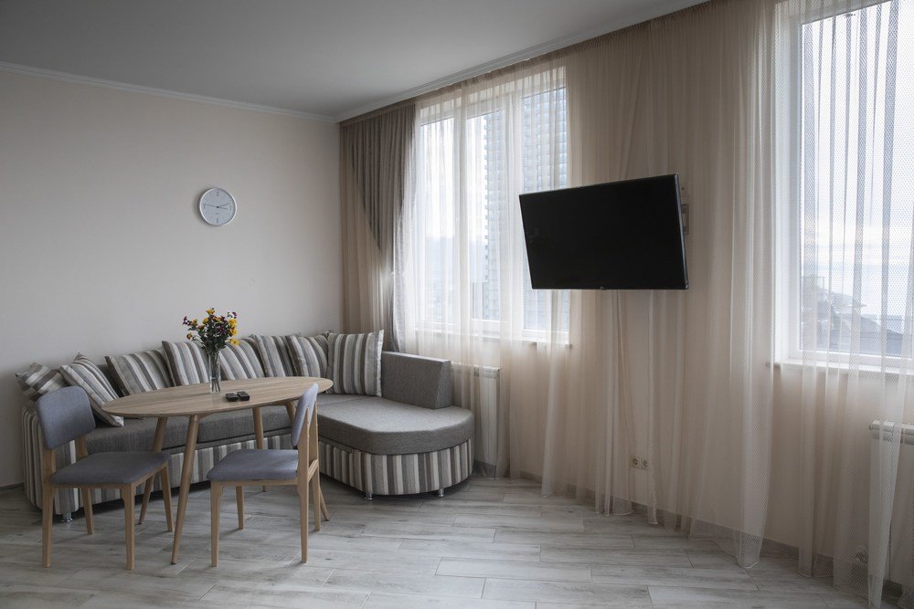 Батуми: ASHTAL beach HOTEL 17\04