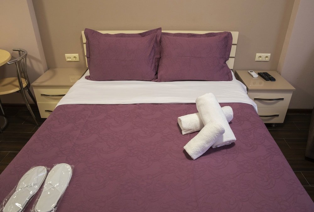 Батуми: ASHTAL beach HOTEL 17\04