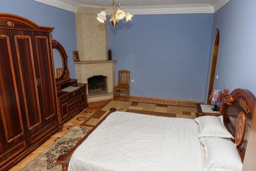 Батуми: Sweet Home at Ninoshvili 3