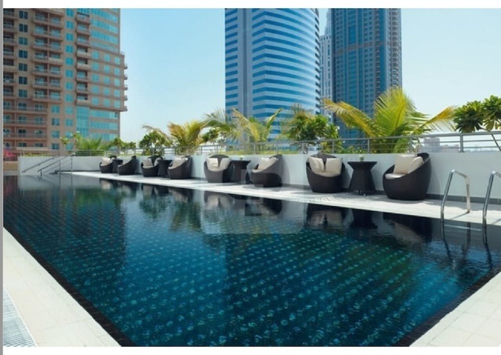 Дубай: Luxurious High Floor Duplex 3 Bedroom