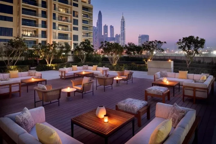 Дубай: Luxury 2 Bed with Balcony in Vida Hills Apartments