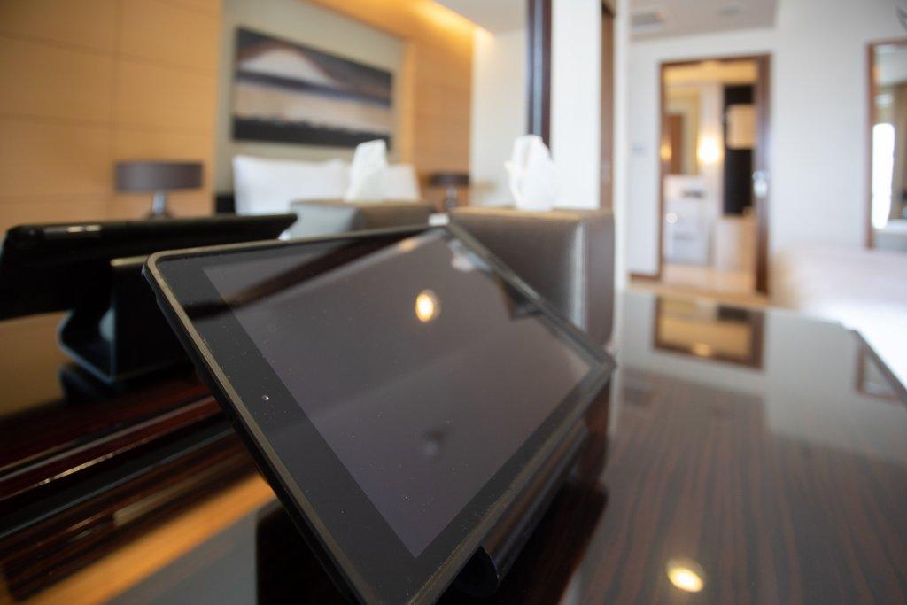 Дубай: Апартаменты Spacious 1 Bedroom in Address Dubai Mall