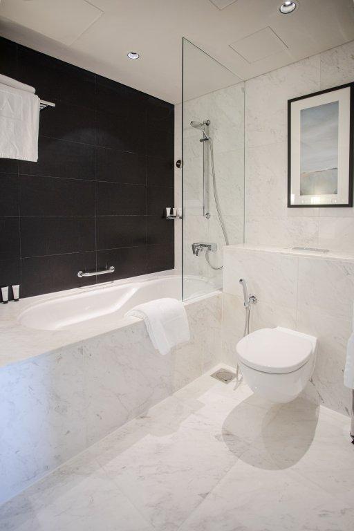 Дубай: Апартаменты Spacious 1 Bedroom in Address Dubai Mall