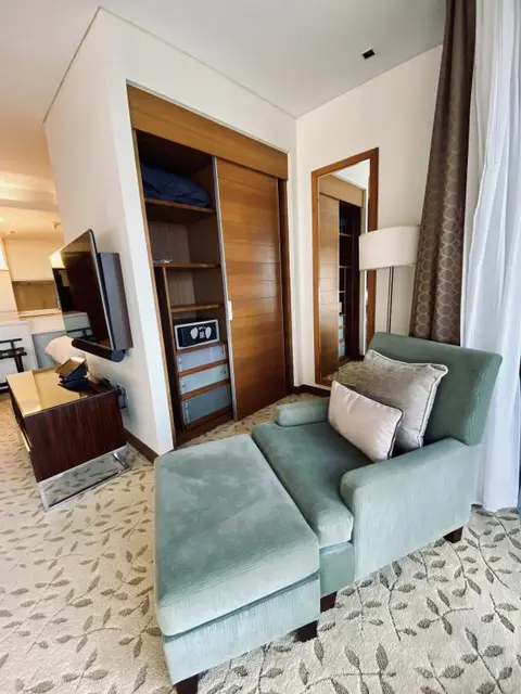 Дубай: Studio with Burj View in Address Dubai Mall Apartments