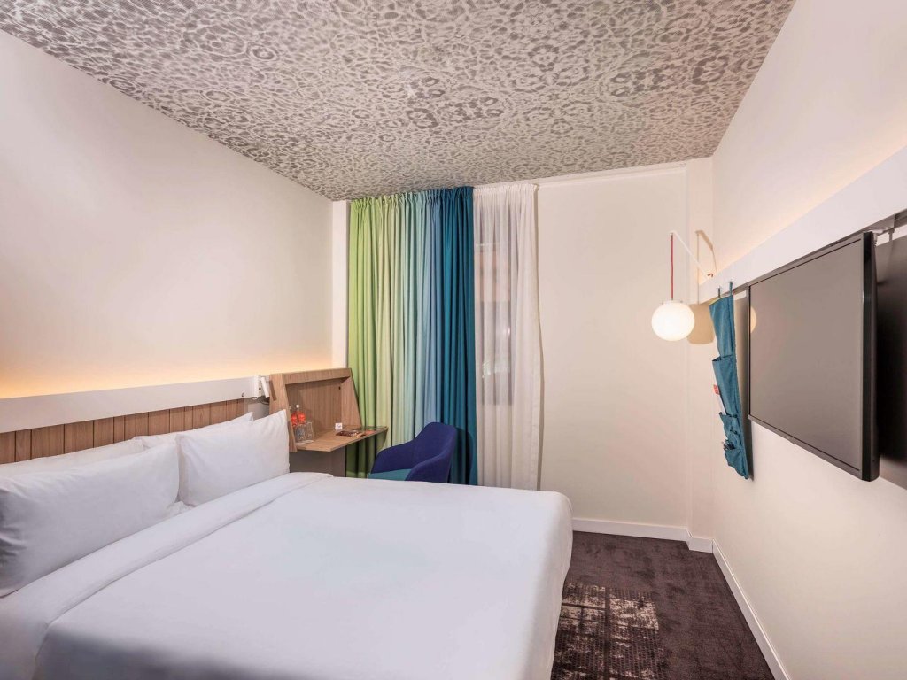 Баку: ibis Baku City