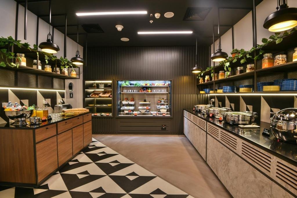 Баку: ibis Baku City