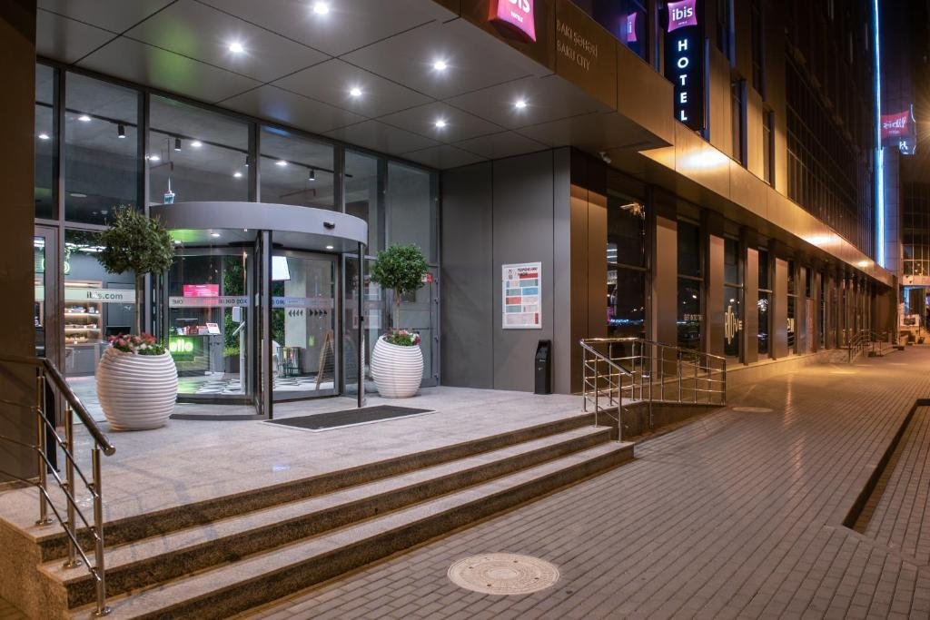 Баку: ibis Baku City