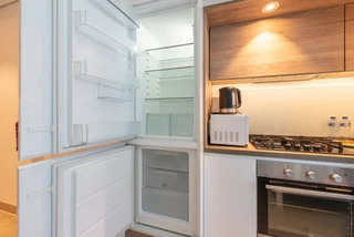Дубай: Modern Studio with Amazing Views from Balcony