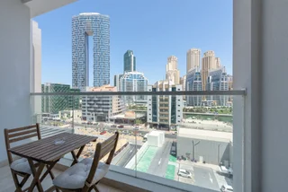Дубай: Modern Studio with Amazing Views from Balcony