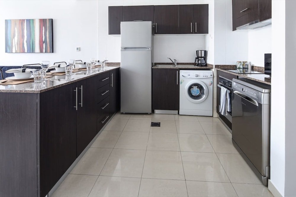 Дубай: Marina Views! Beautiful 1BR in Dubai Marina