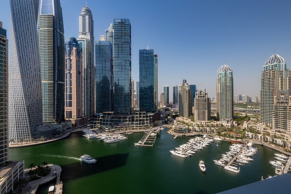 Дубай: Gorgeous and Spacious 3BR With Full Marina Views!