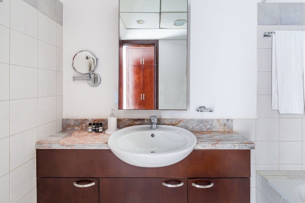 Дубай: Gorgeous and Spacious 3BR With Full Marina Views!