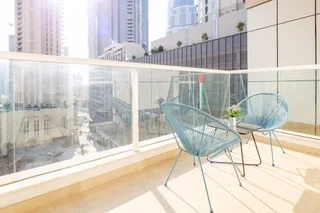 Дубай: Beaming 3BR Apartment in Downtown Burj District!
