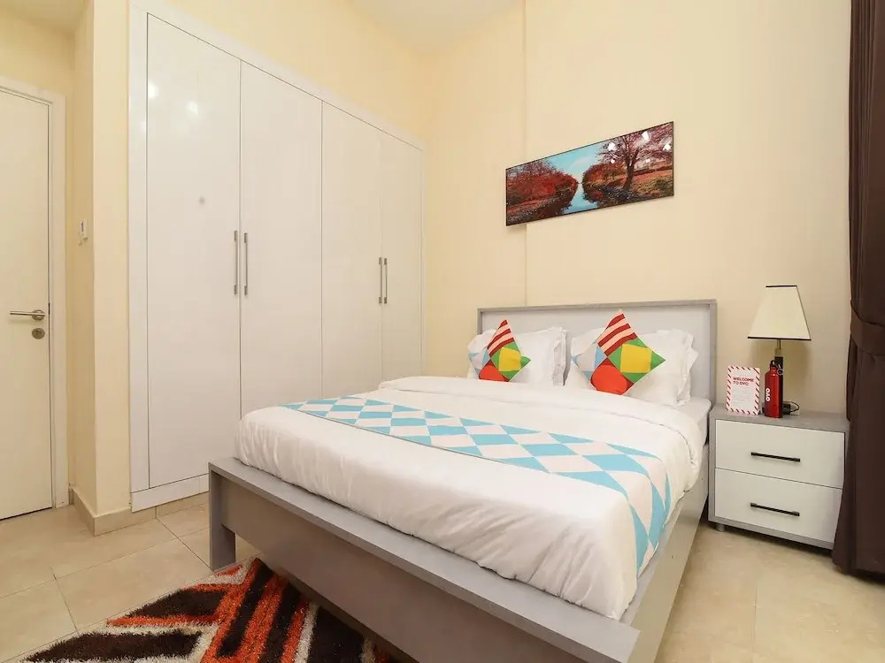 Дубай: OYO 575 Home Capitol tower 11