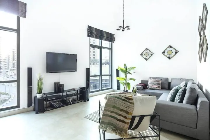 Дубай: Remarkable & Gorgeous 1BR Loft in Jbr!