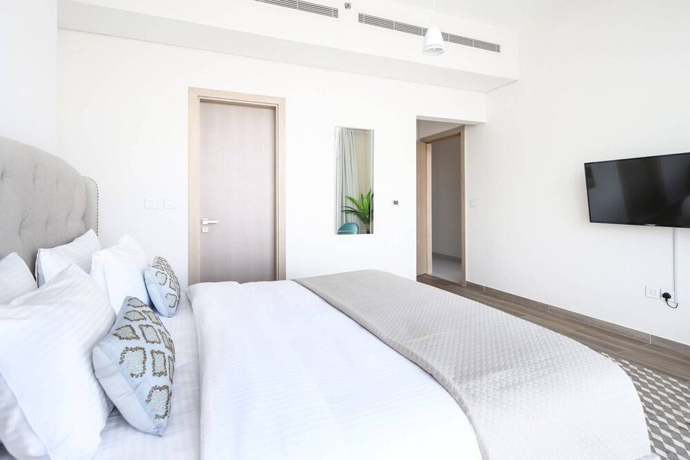 Дубай: Superior + Luxurious 3BR - Sleeping 8! New!