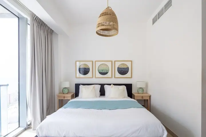 Дубай: Modish & Vibrant 3BR Apartment in Marina