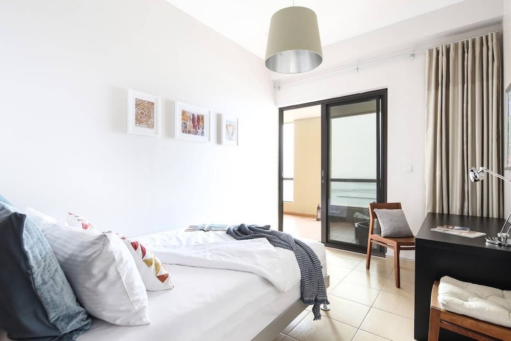 Дубай: Full SEA Views! Gorgeous 2BR in JBR - Sleeps 6