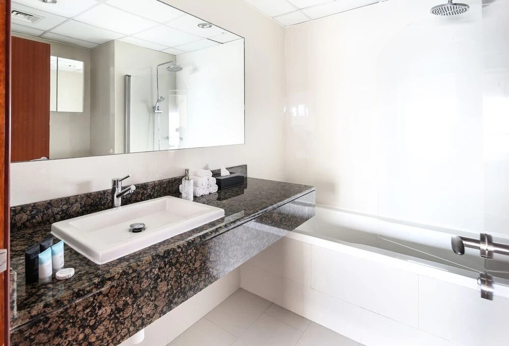 Дубай: Full SEA Views! Gorgeous 2BR in JBR - Sleeps 6