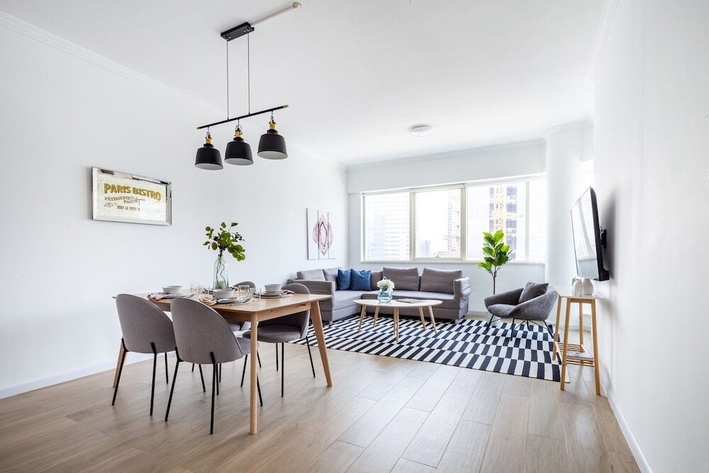 Дубай: Superior and Upgraded 1BR in Heart of Marina!