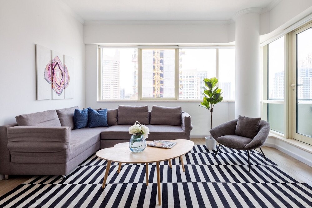 Дубай: Superior and Upgraded 1BR in Heart of Marina!