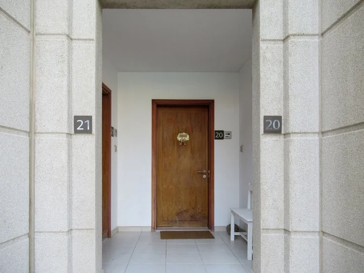Дубай: Spectacular 2BR in Upscale Burj Khalifa District