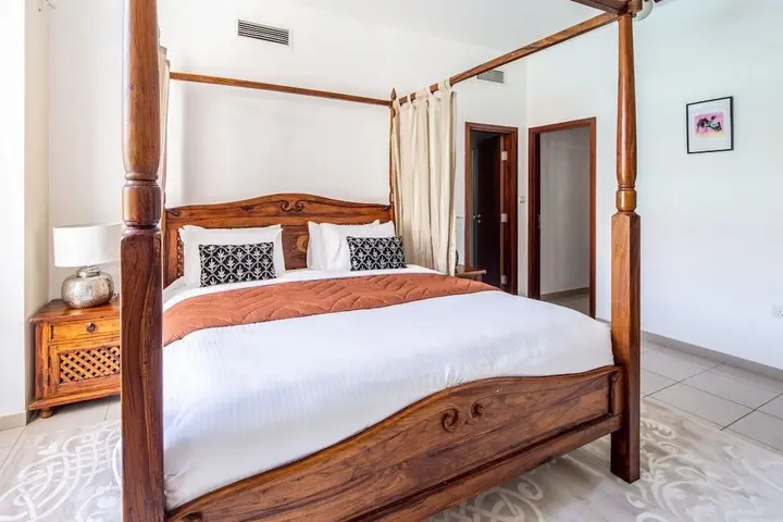 Дубай: Spectacular 2BR in Upscale Burj Khalifa District