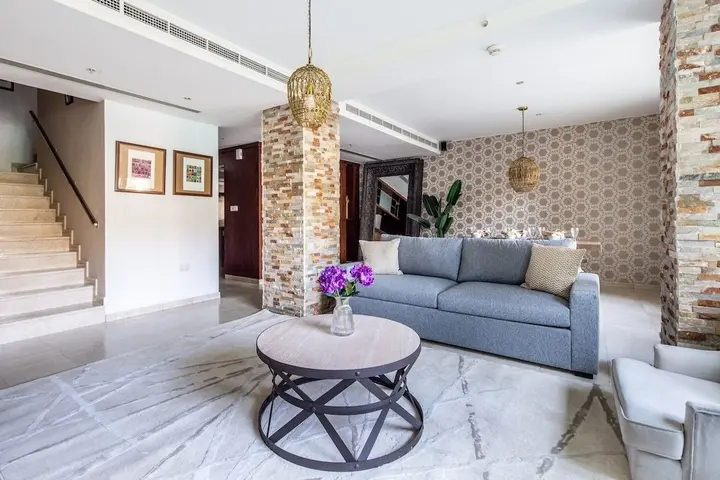Дубай: Spectacular 2BR in Upscale Burj Khalifa District