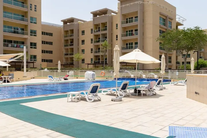 Дубай: Spacious 1BR in Beautiful Greens! Sleeps 6