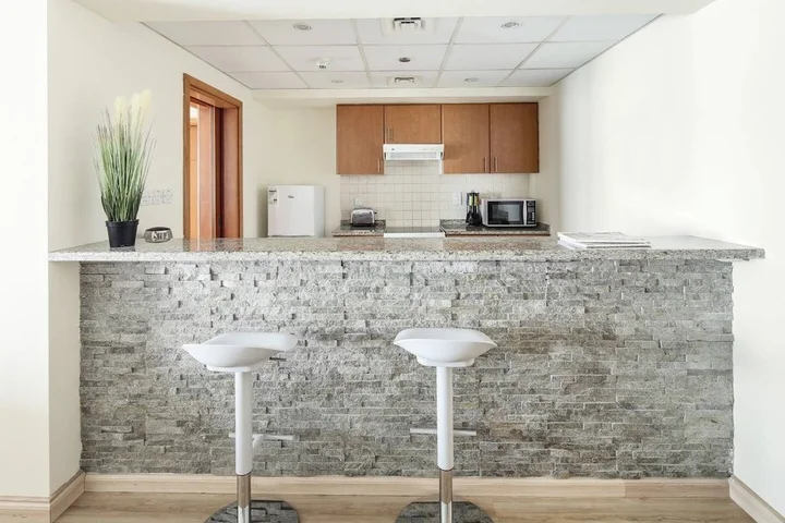 Дубай: Spacious 1BR in Beautiful Greens! Sleeps 6